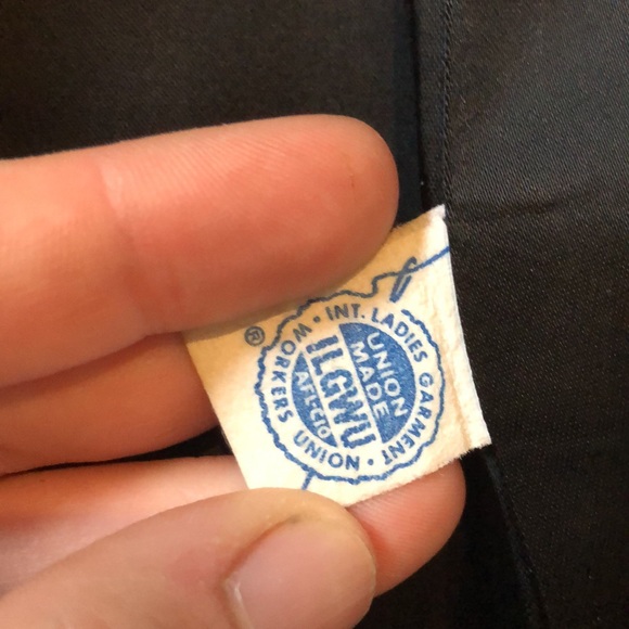 *Vintage* heavy duty, black trench coat BEAUTIFUL - Picture 7 of 8